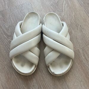 Anine Bing Lizzie Puffy Criss Cross Slides in Ivory